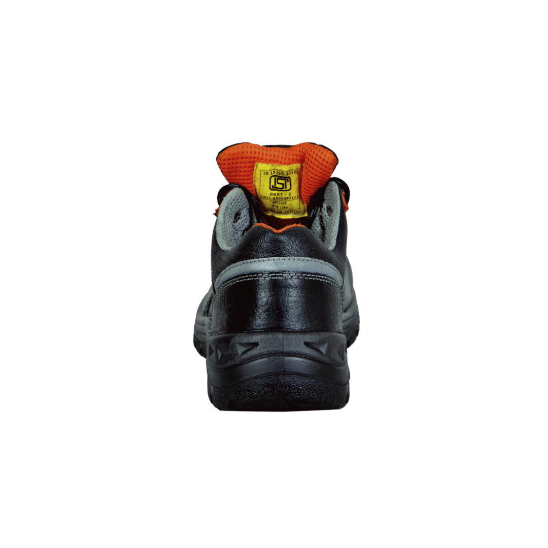 Safety Shoe Suitable For Automotive, Construction, Electronics, Manufacturing, Mining, Petrochemical, Aerospace & Aviation, Logistics & Transportation, Pharmaceutical factory and industry.